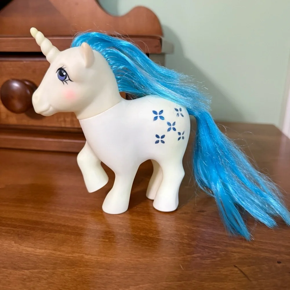 Vintage my little pony unicorn pair 1981 & 1983‎